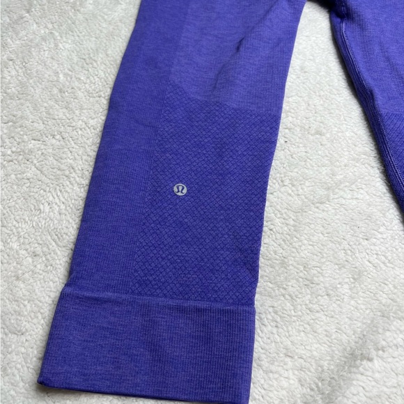 Lululemon Seamlessly Street Crop - Picture 3 of 5